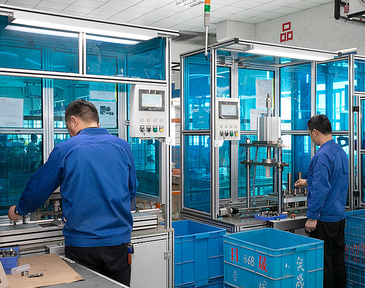 Linea di produzione di motori a benzina