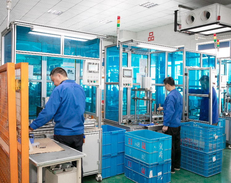 Linea di produzione di motori a benzina