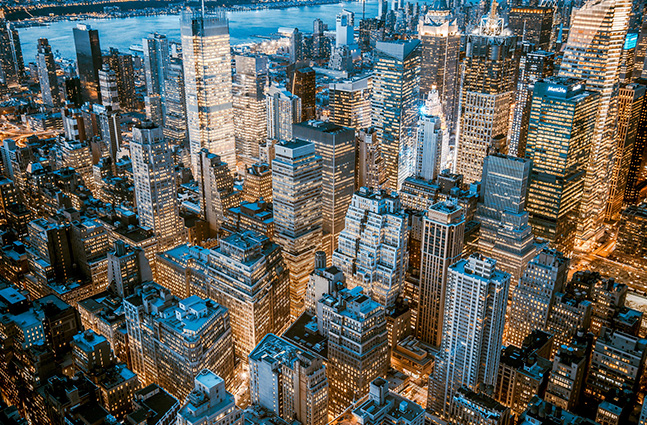 Perché un piccolo motore a benzina deve aprire lo sportello dell'aria durante l'avviamento, ma l'auto no?